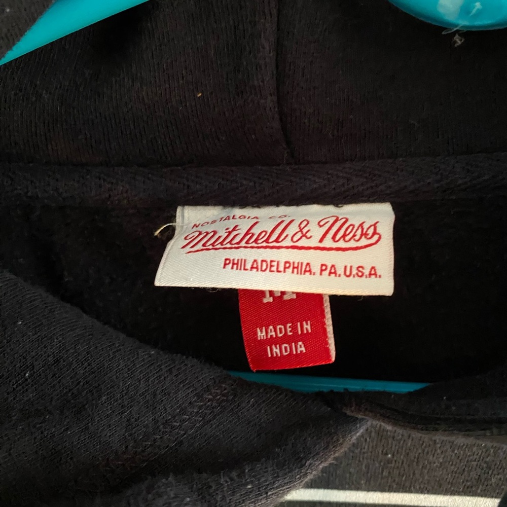 Toronto Raptor’s, Mitchell & Ness, size medium - Picture 3 of 8